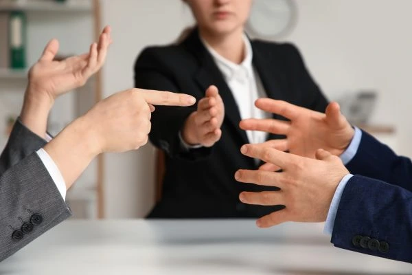 How Can Divorce Mediation Help You Avoid Court Bournemouth